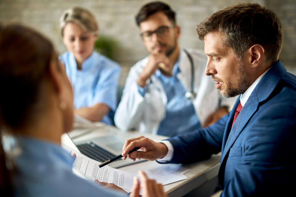 Before You Hire An Injury Lawyer, Look For These Trust Signals