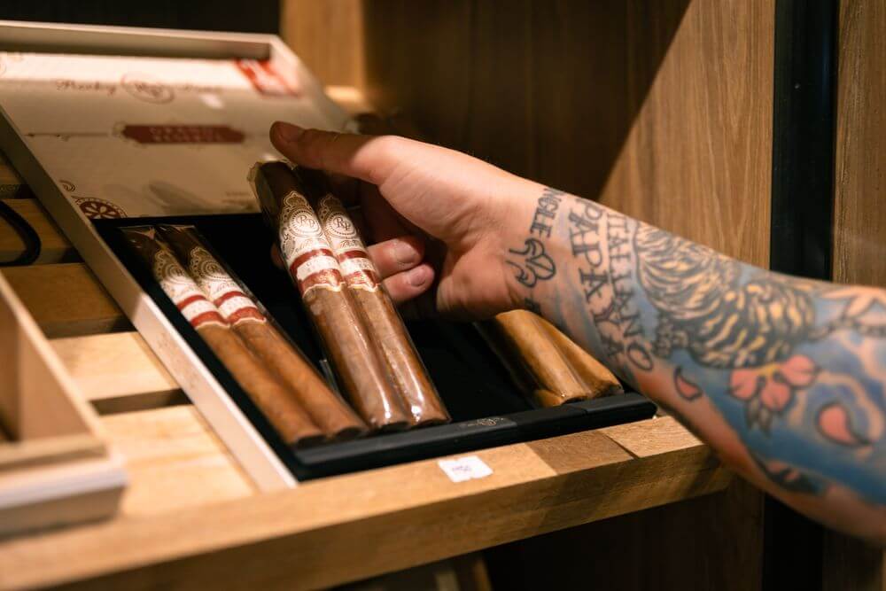 Why Luxury Cigar Cabinets Are Growing in Popularity