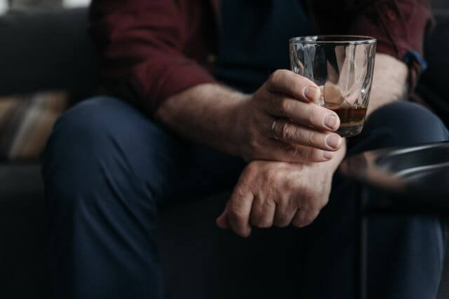 How Alcohol Detox Programs In Cherry Hill Help Prevent Early Relapse