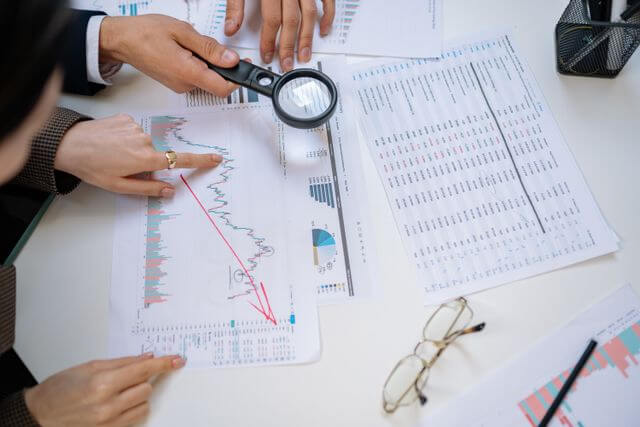 10 Factors That Determine The Value Of A Financial Advisory Practice (and How to Improve Them)