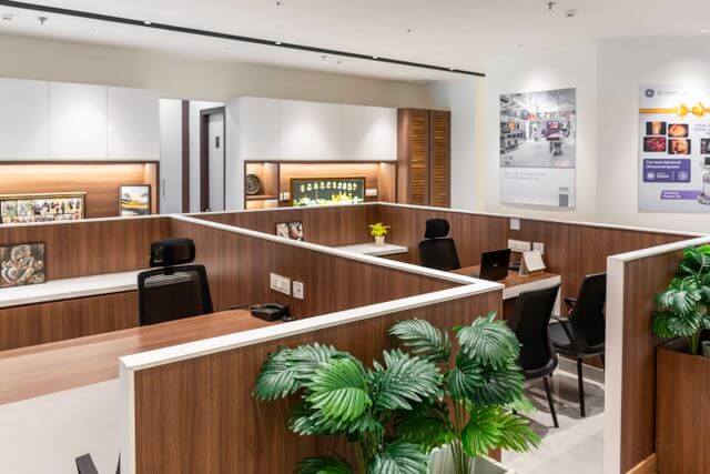 How Office Lighting Design Affects Workplace Productivity