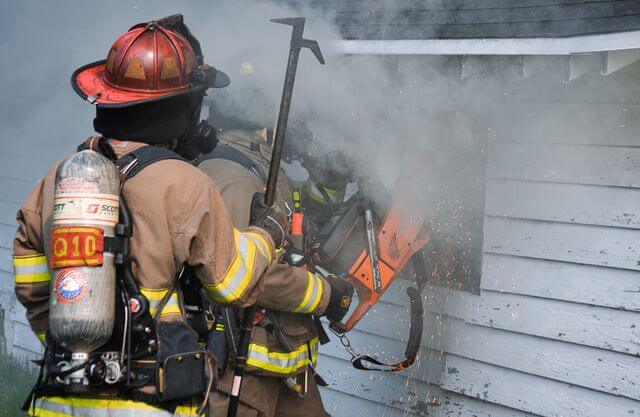 Key Factors When Choosing A Smoke Damage Cleanup Service