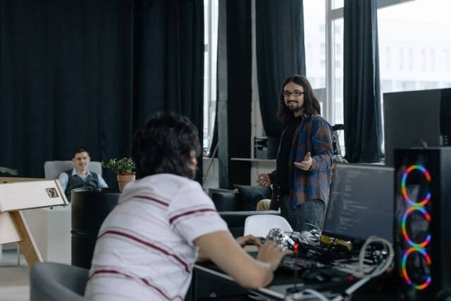 What Role Does Software Play In Modern Business Growth?
